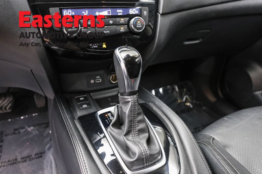 Used 2020 Nissan Rogue SL w/ Premium Package AWD/4WD image 13