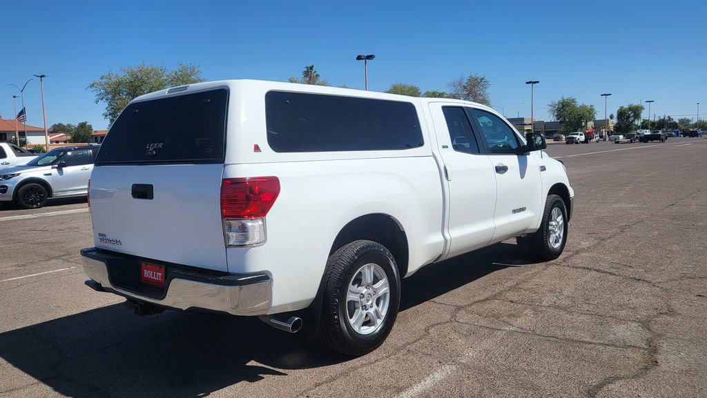 Used 2013 Toyota Tundra 4x4 Double Cab w/ SR5 Pkg image 9