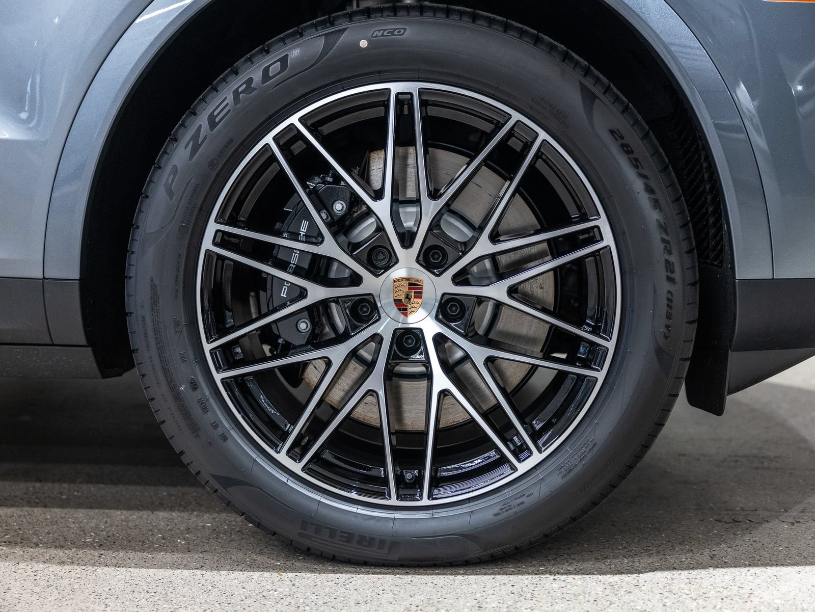 New 2026 Porsche Cayenne S AWD/4WD image 21