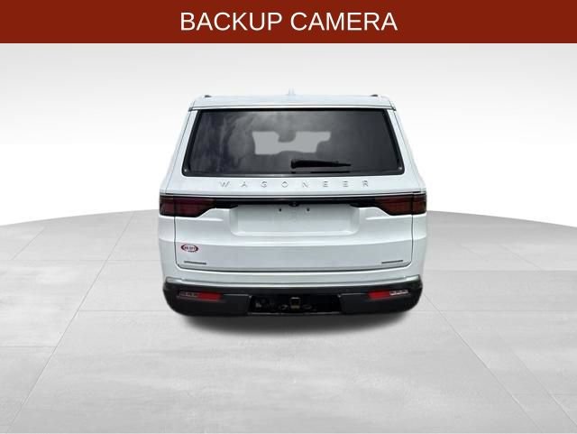 Used 2022 Jeep Wagoneer Series III w/ Premium Group I AWD/4WD image 6