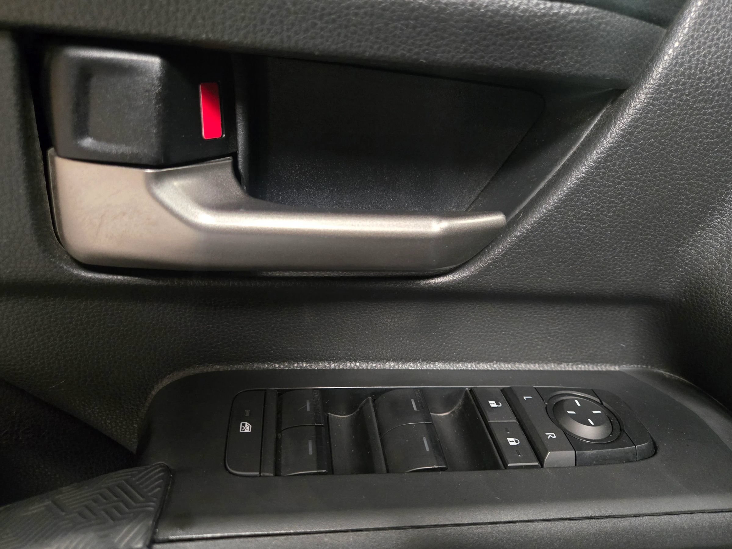 Used 2024 Toyota Tacoma TRD Sport w/ TRD Sport Premium Package AWD/4WD image 10