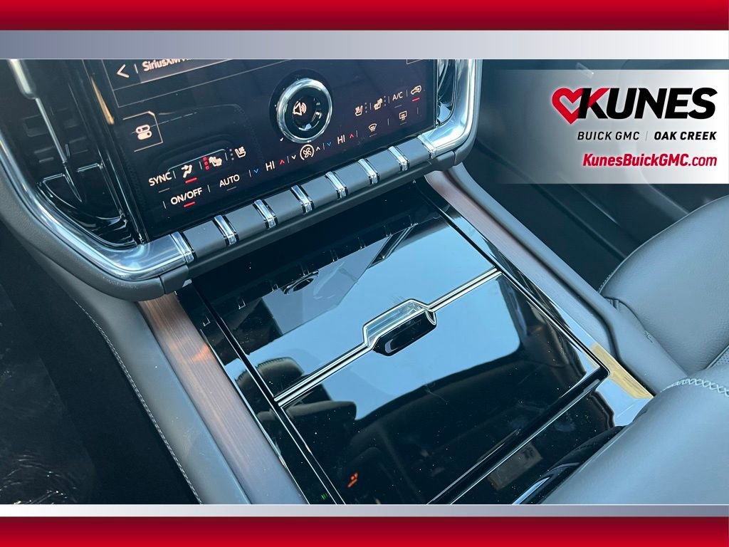 New 2026 GMC Yukon XL Denali w/ Sun & Power Step Package image 25