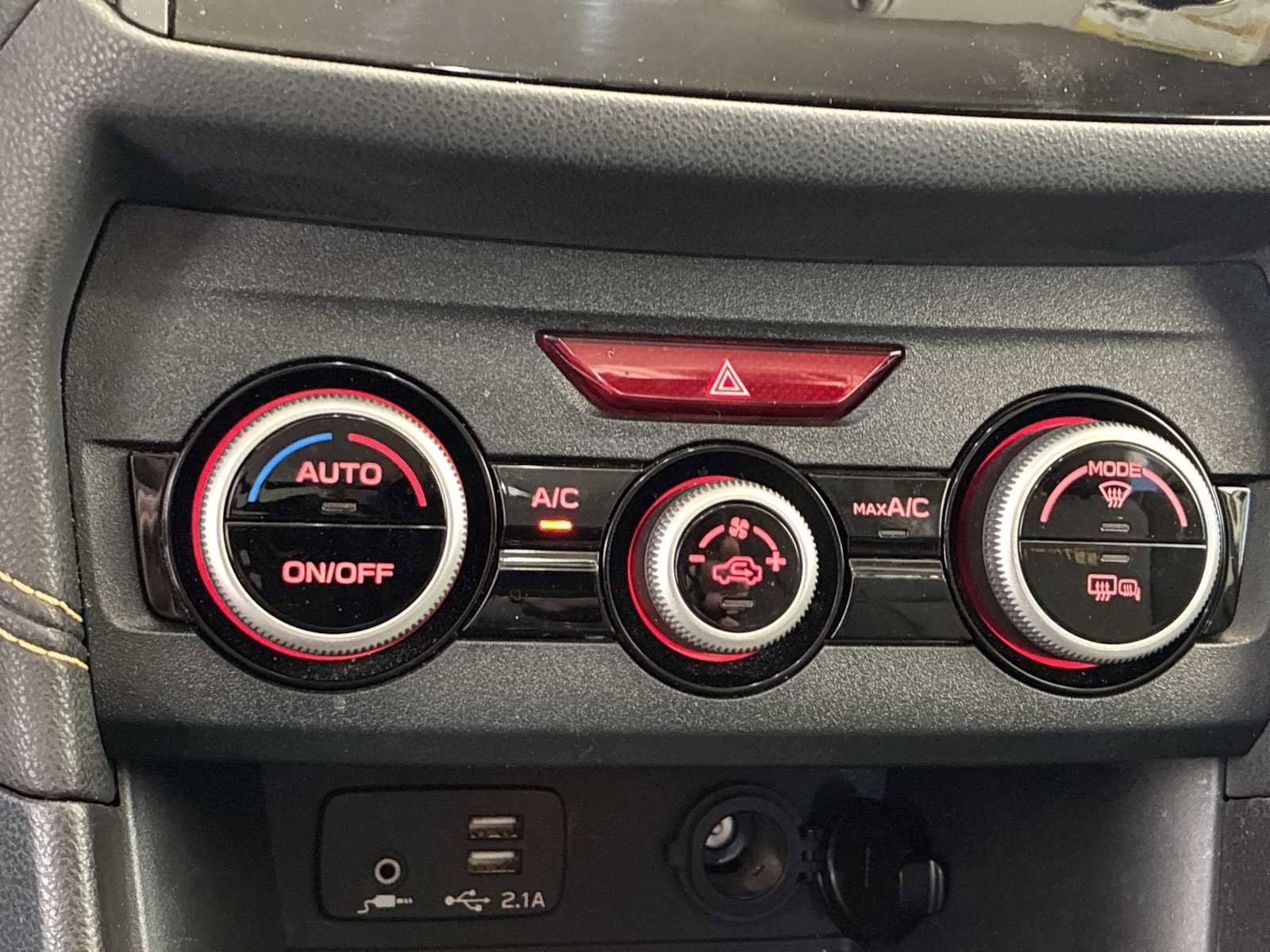 Used 2022 Subaru Crosstrek 2.5i Sport AWD/4WD image 16