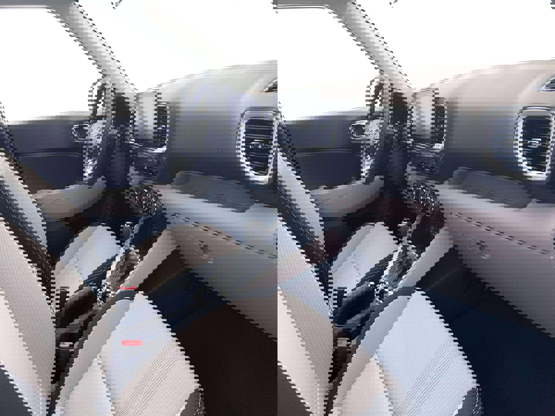 New 2026 Hyundai Venue SEL FWD image 15