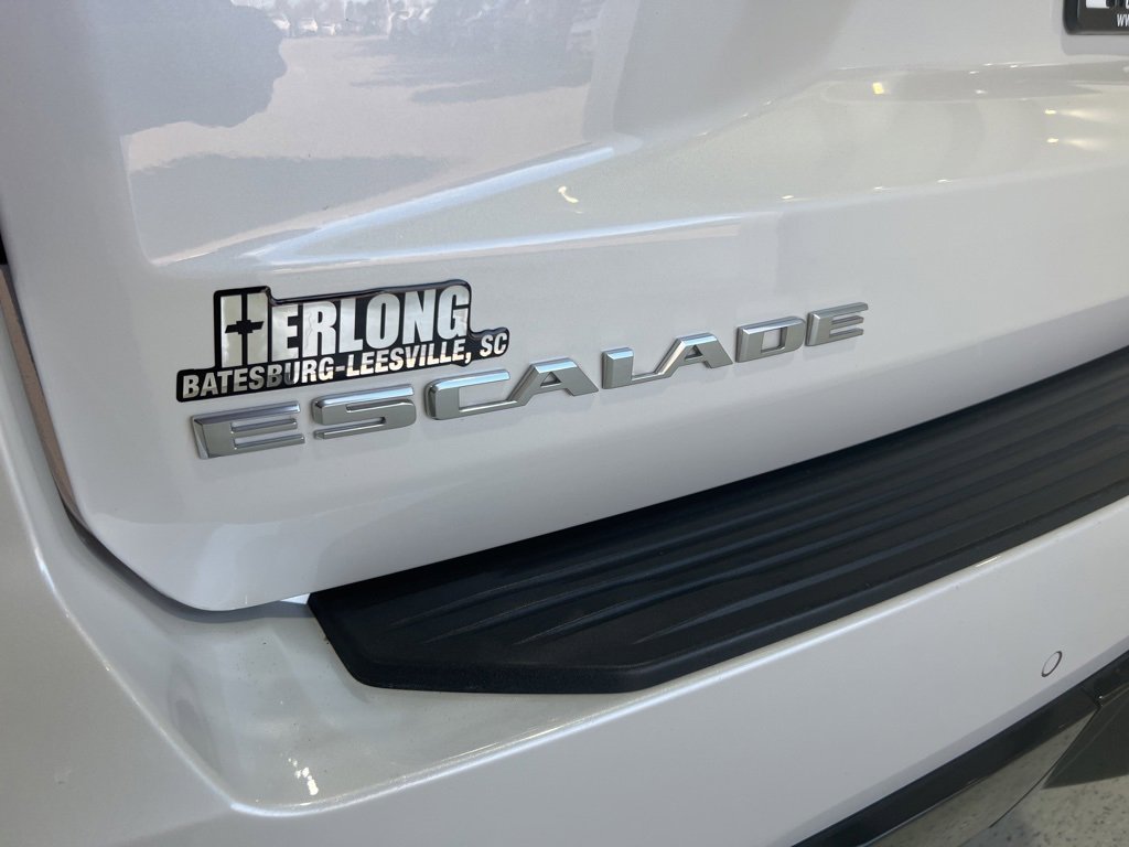 Used 2021 Cadillac Escalade Premium Luxury w/ Driver Assist Tech Package image 31