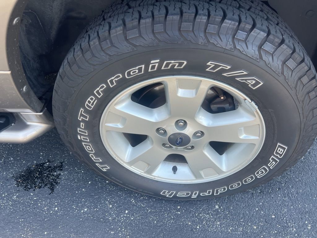 Used 2003 Ford Explorer Eddie Bauer AWD/4WD image 15