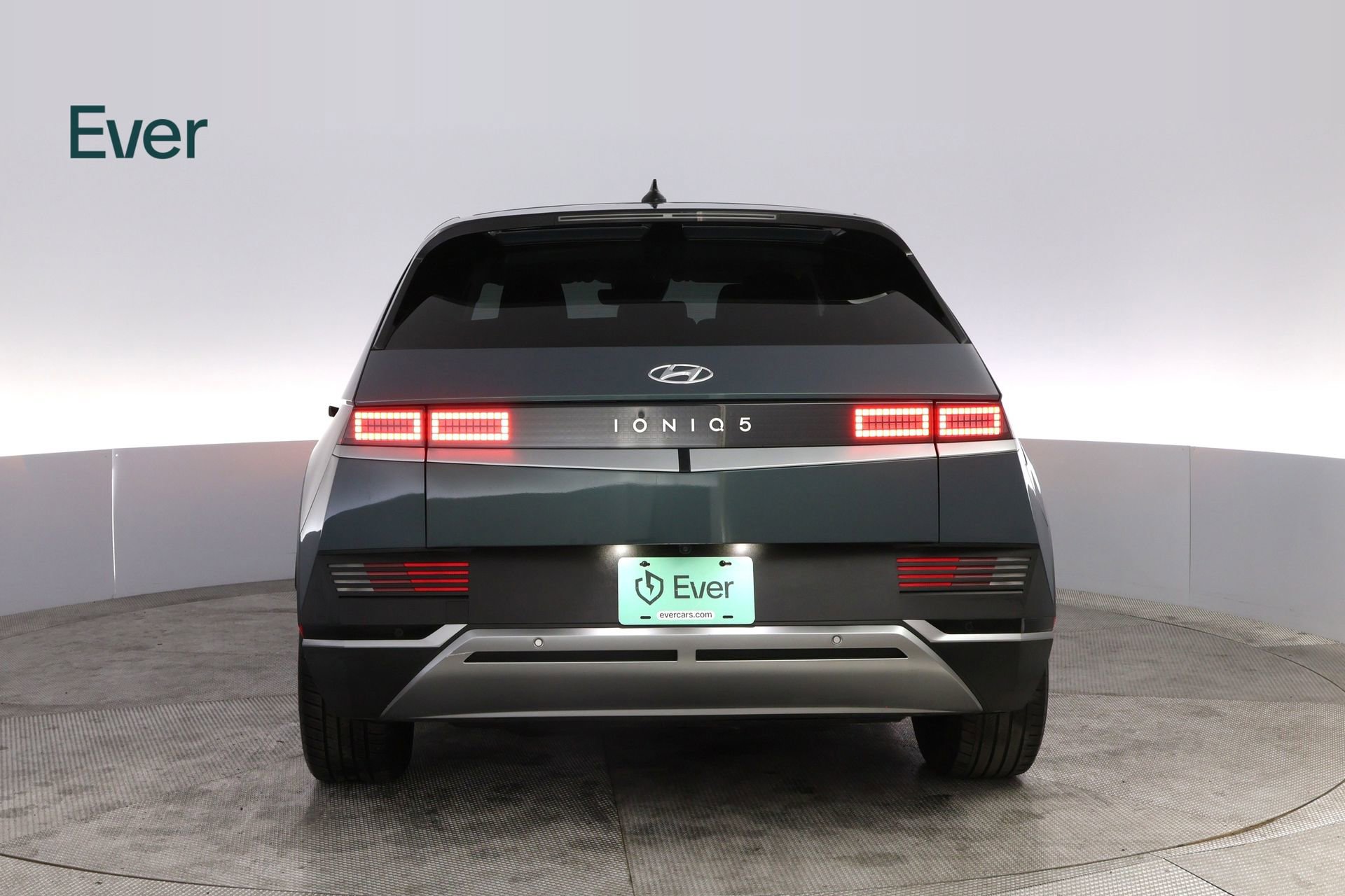 Used 2024 Hyundai Ioniq 5 SEL image 15