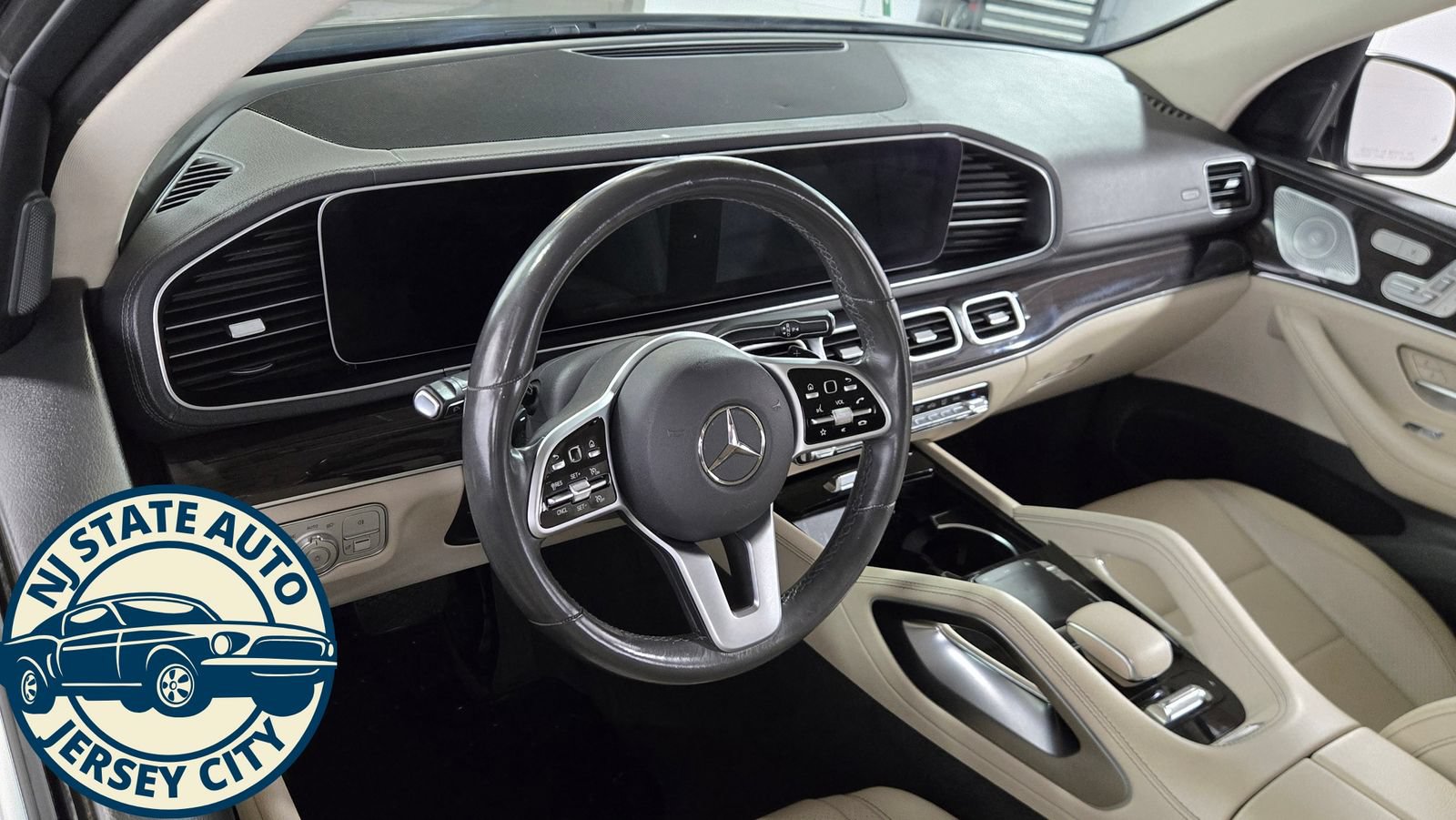 Used 2020 Mercedes-Benz GLS 450 4MATIC image 11