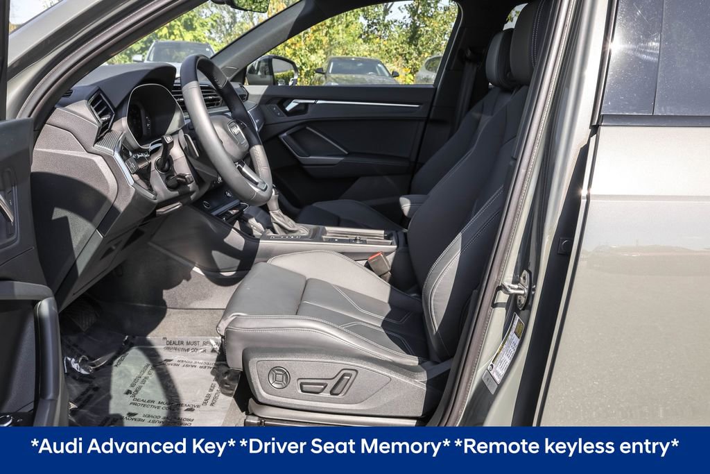 Used 2024 Audi Q3 2.0T Premium w/ Convenience Package image 9