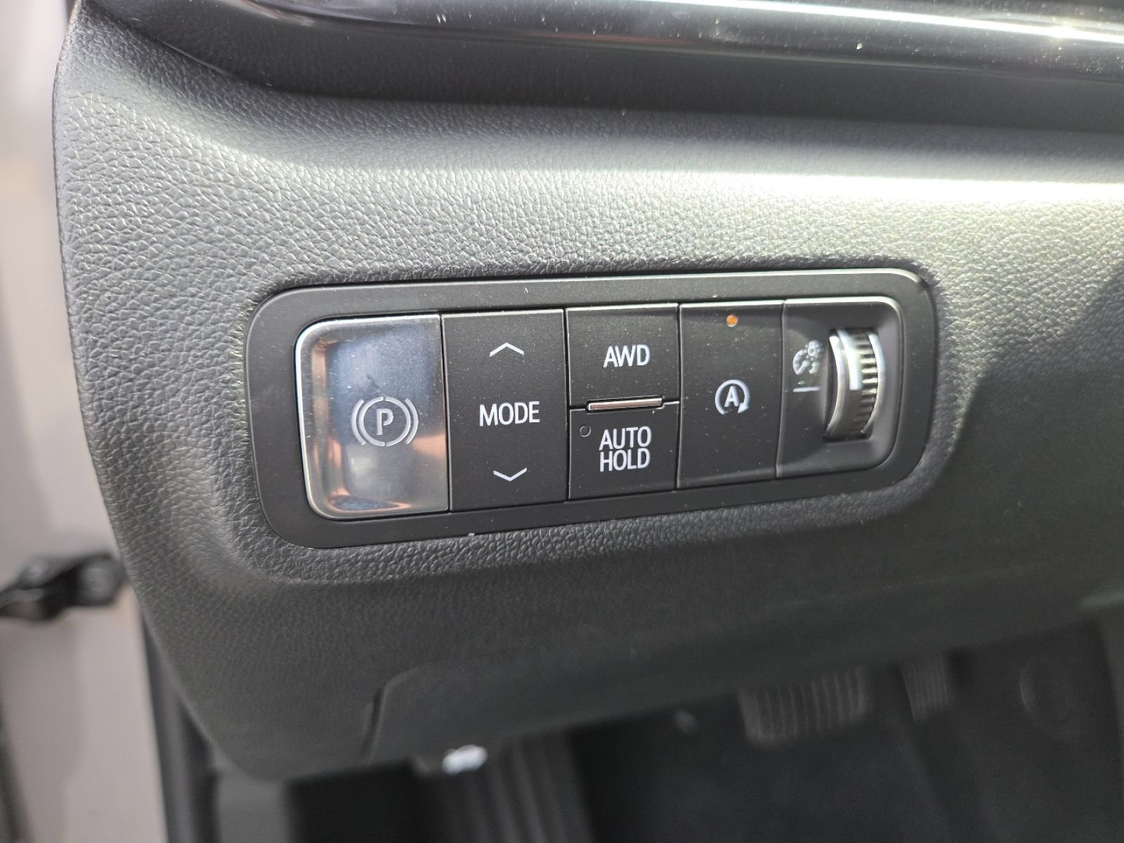 New 2026 GMC Terrain AT4 w/ Convenience Package III AWD/4WD image 8