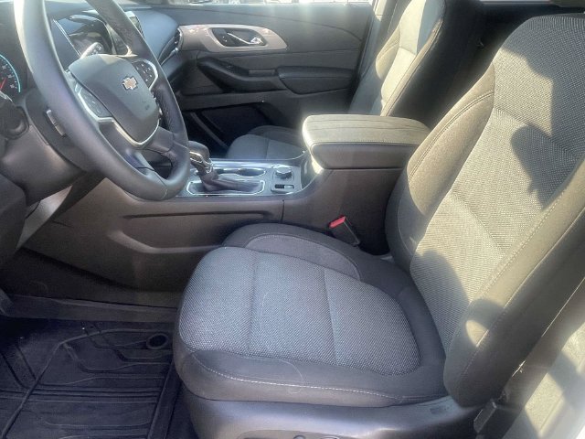 Used 2023 Chevrolet Traverse LT FWD image 14