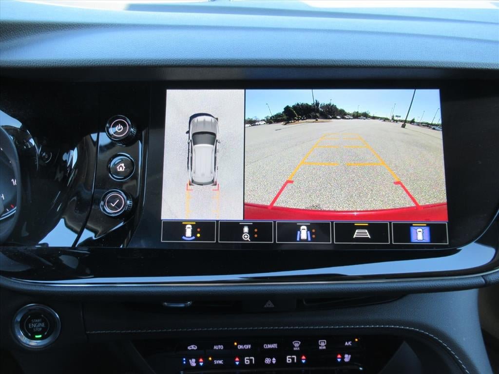 Used 2023 Buick Envision Avenir FWD image 30
