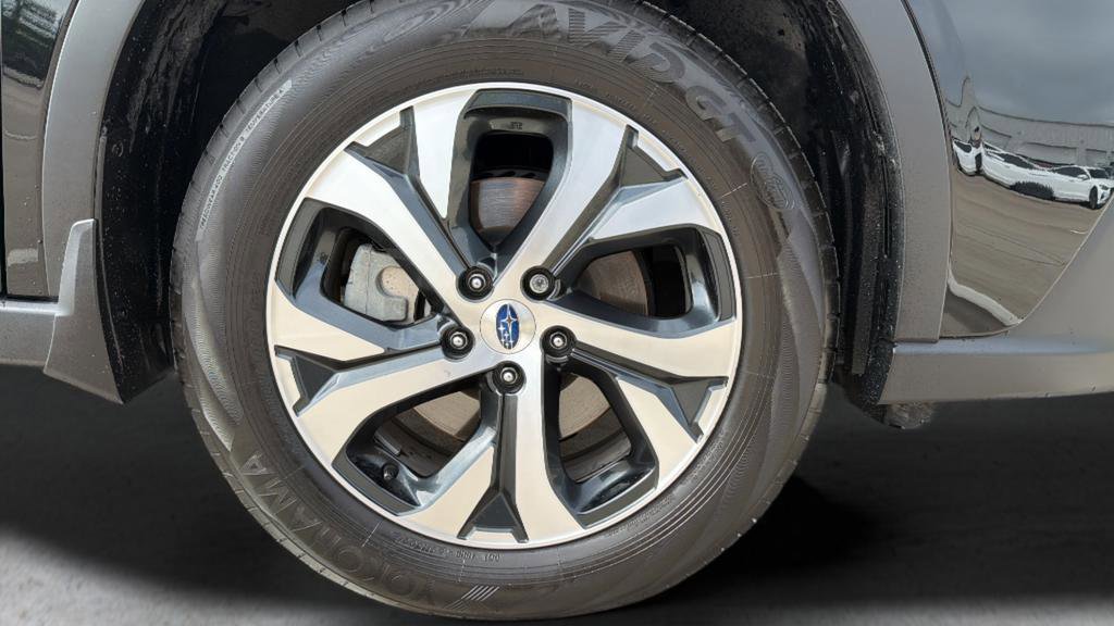 Used 2021 Subaru Outback Touring AWD/4WD image 27