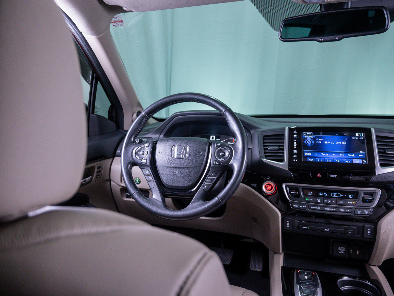 Used 2018 Honda Pilot Touring image 15