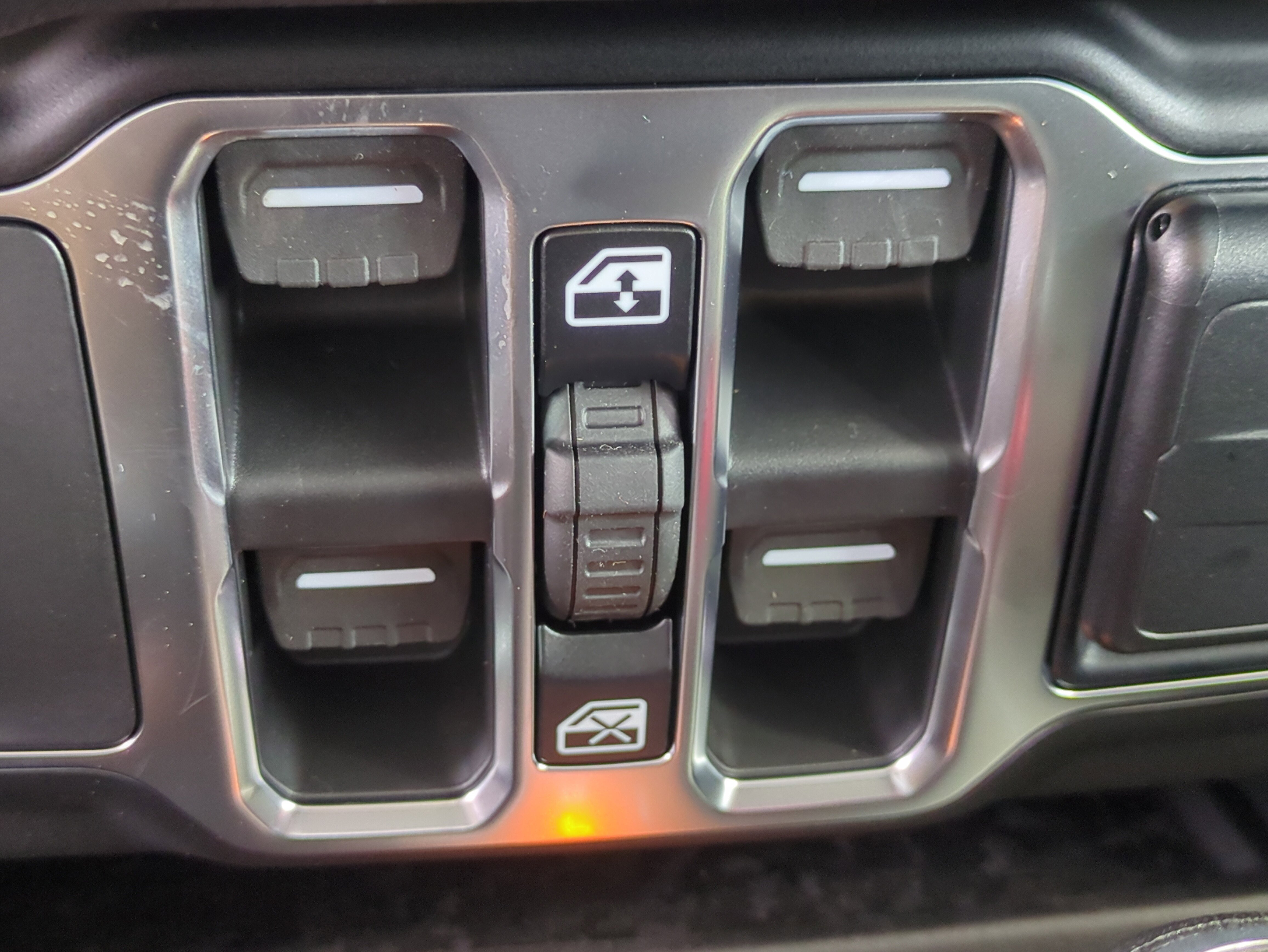 New 2026 Jeep Gladiator Sport image 22
