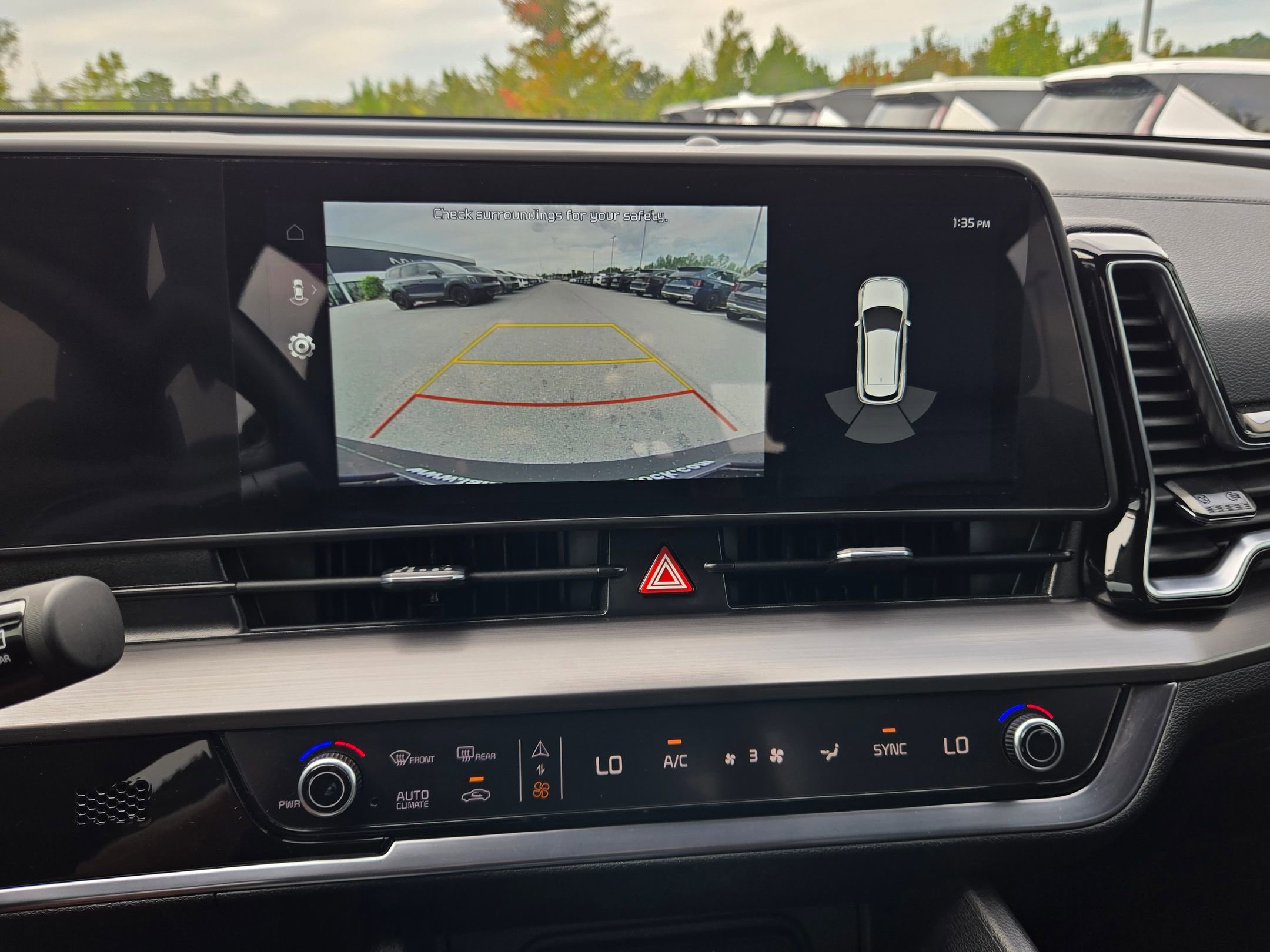 Used 2025 Kia Sportage EX image 28