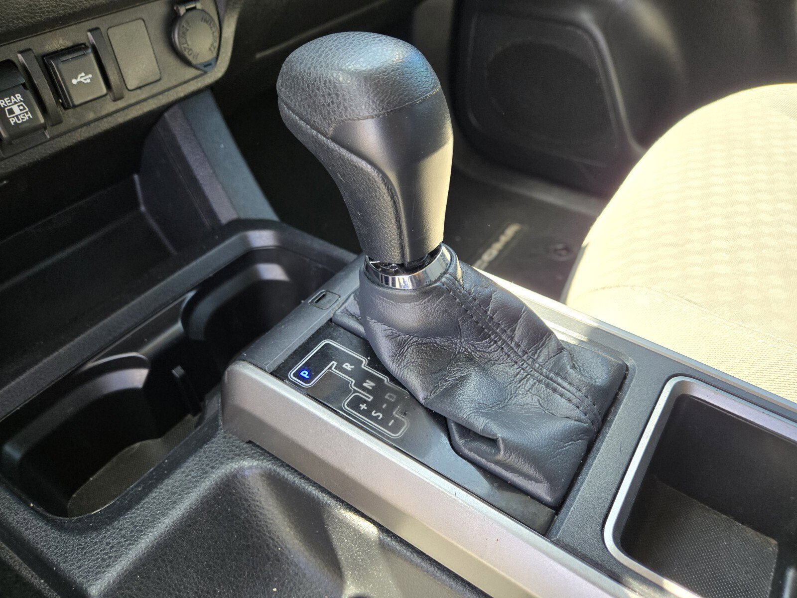 Used 2023 Toyota Tacoma SR5 RWD image 19