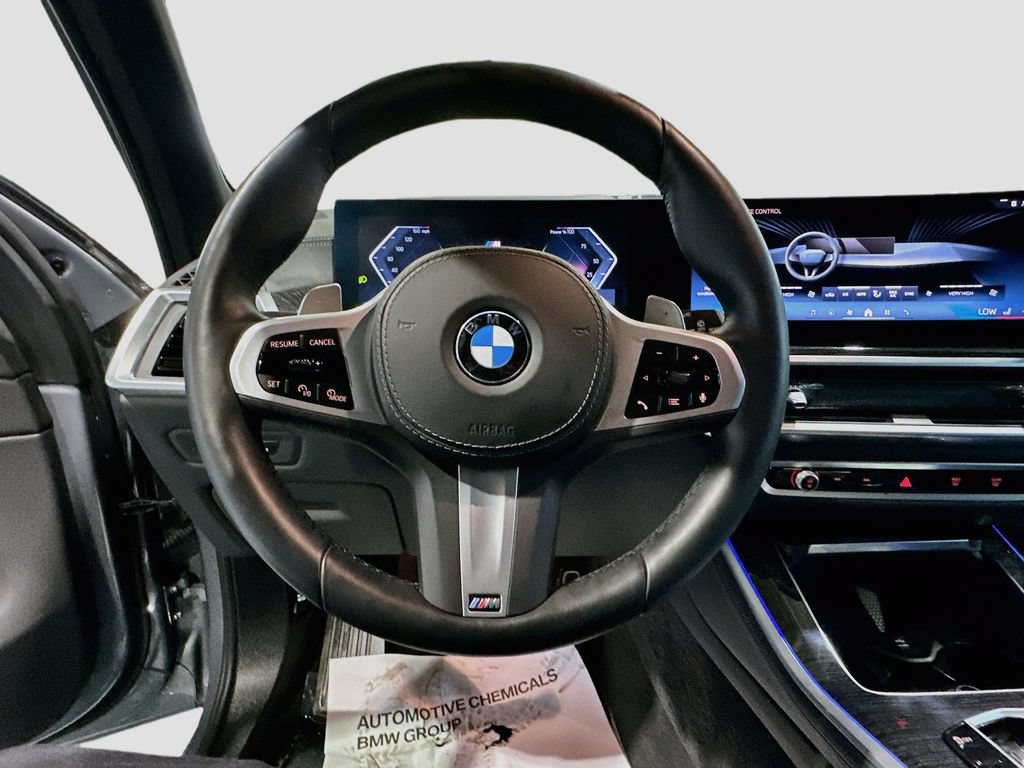 Used 2026 BMW X5 xDrive40i w/ M Sport Package AWD/4WD image 11
