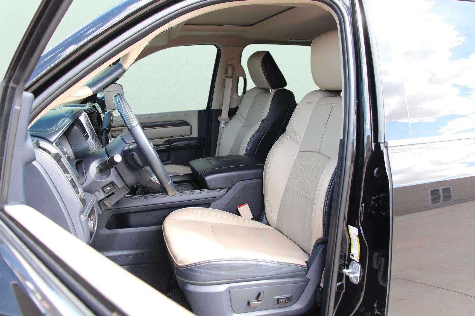 Used 2022 RAM 2500 Limited image 17
