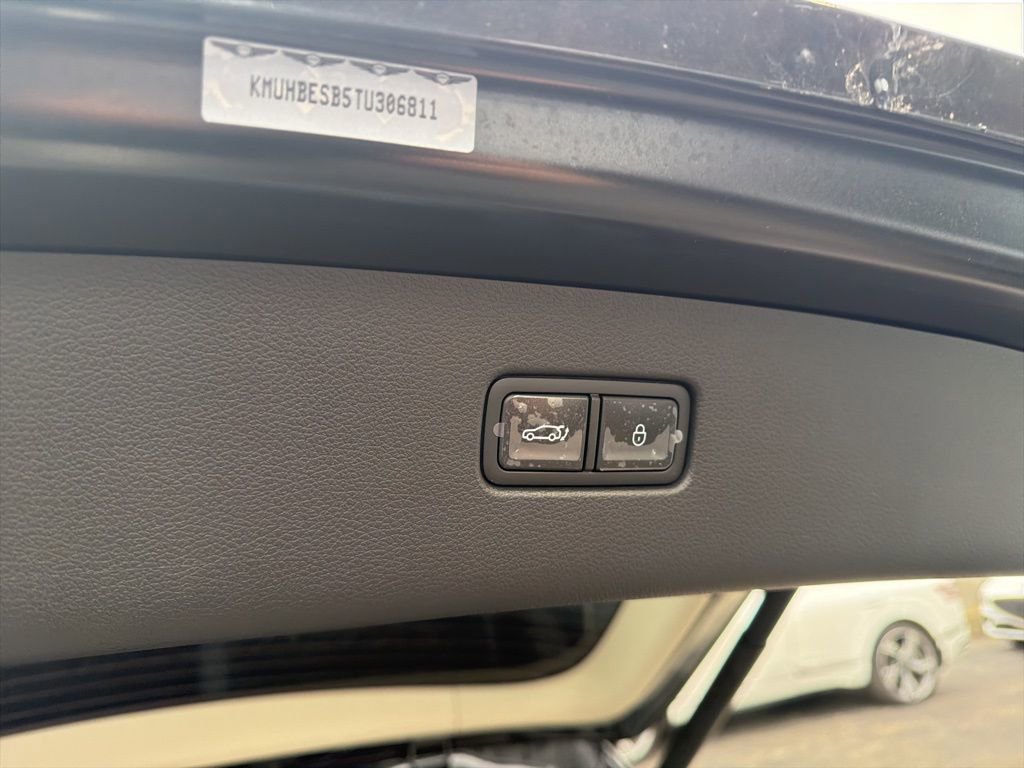 New 2026 Genesis GV80 2.5T Advanced image 19