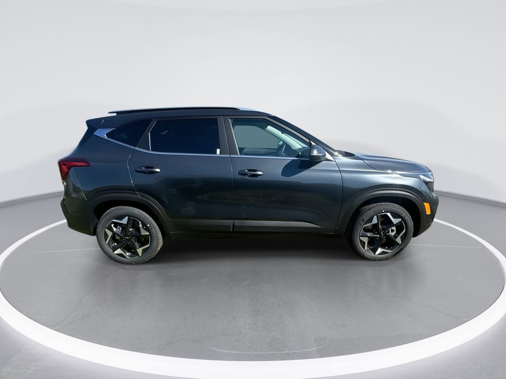 New 2026 Kia Seltos EX AWD/4WD image 9