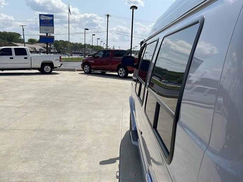 Used 1999 Dodge B1500 RWD image 14