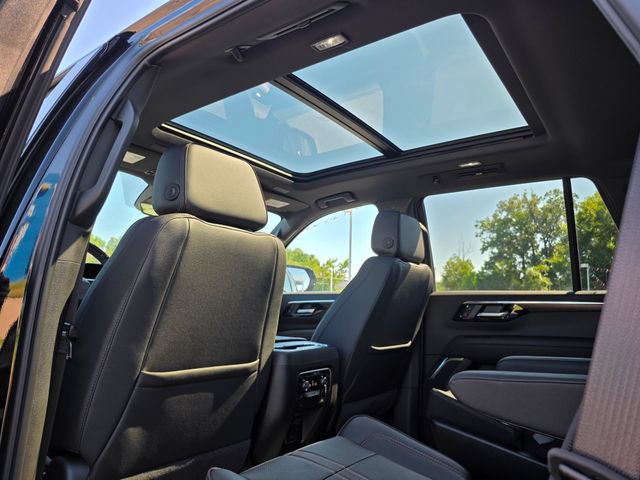 New 2026 Chevrolet Tahoe High Country AWD/4WD image 38