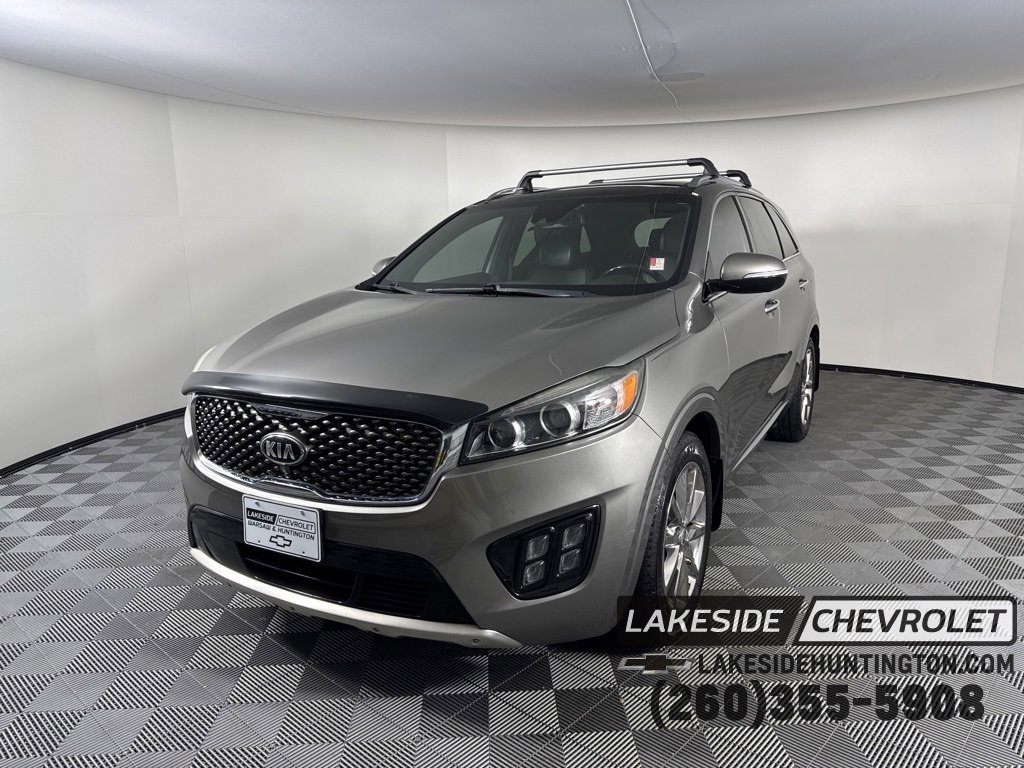 Used 2017 Kia Sorento SX image 1