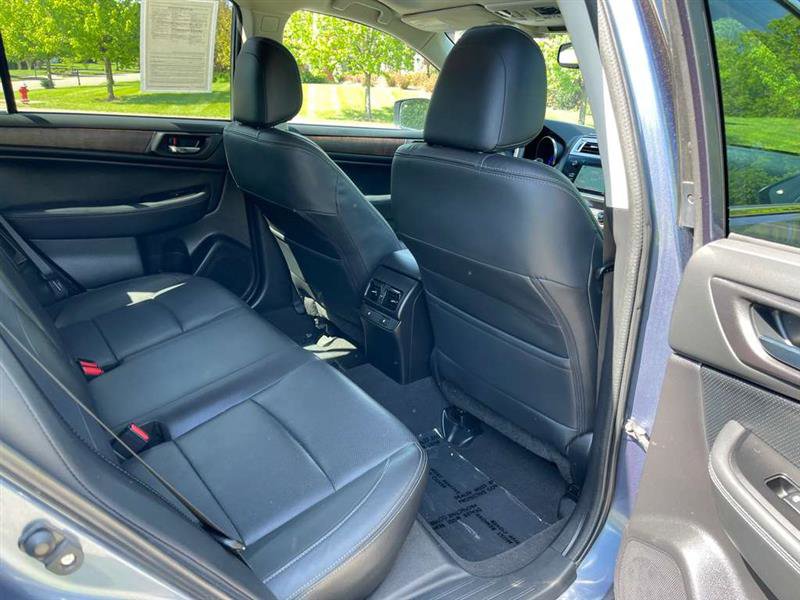 Used 2016 Subaru Outback 3.6R Limited AWD/4WD image 50