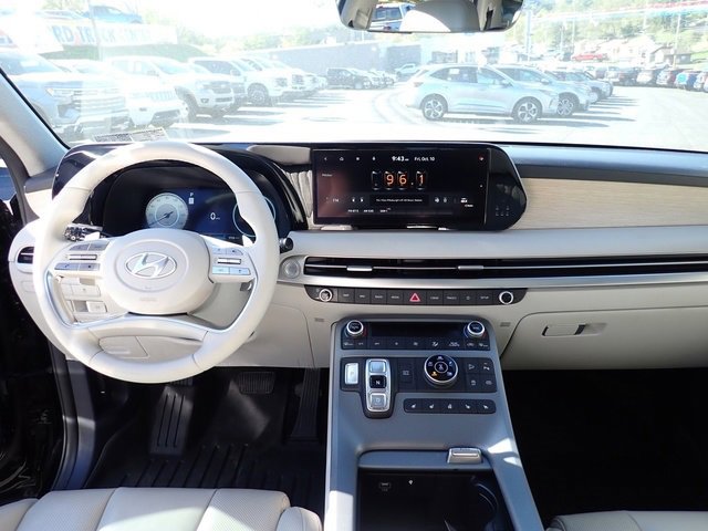 Used 2023 Hyundai Palisade Limited image 20