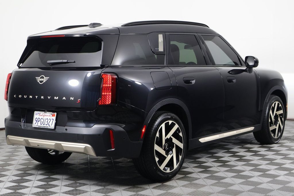 Used 2025 MINI Cooper Countryman S w/ Comfort Package Max AWD/4WD image 4