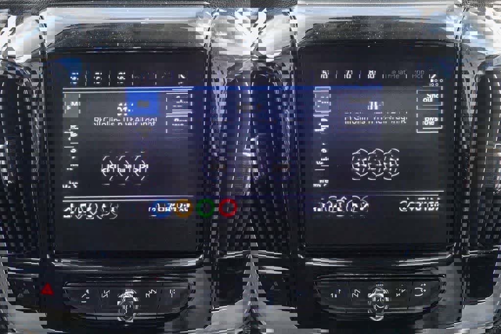 Used 2020 Chevrolet Traverse RS w/ LPO, Cargo Package image 13