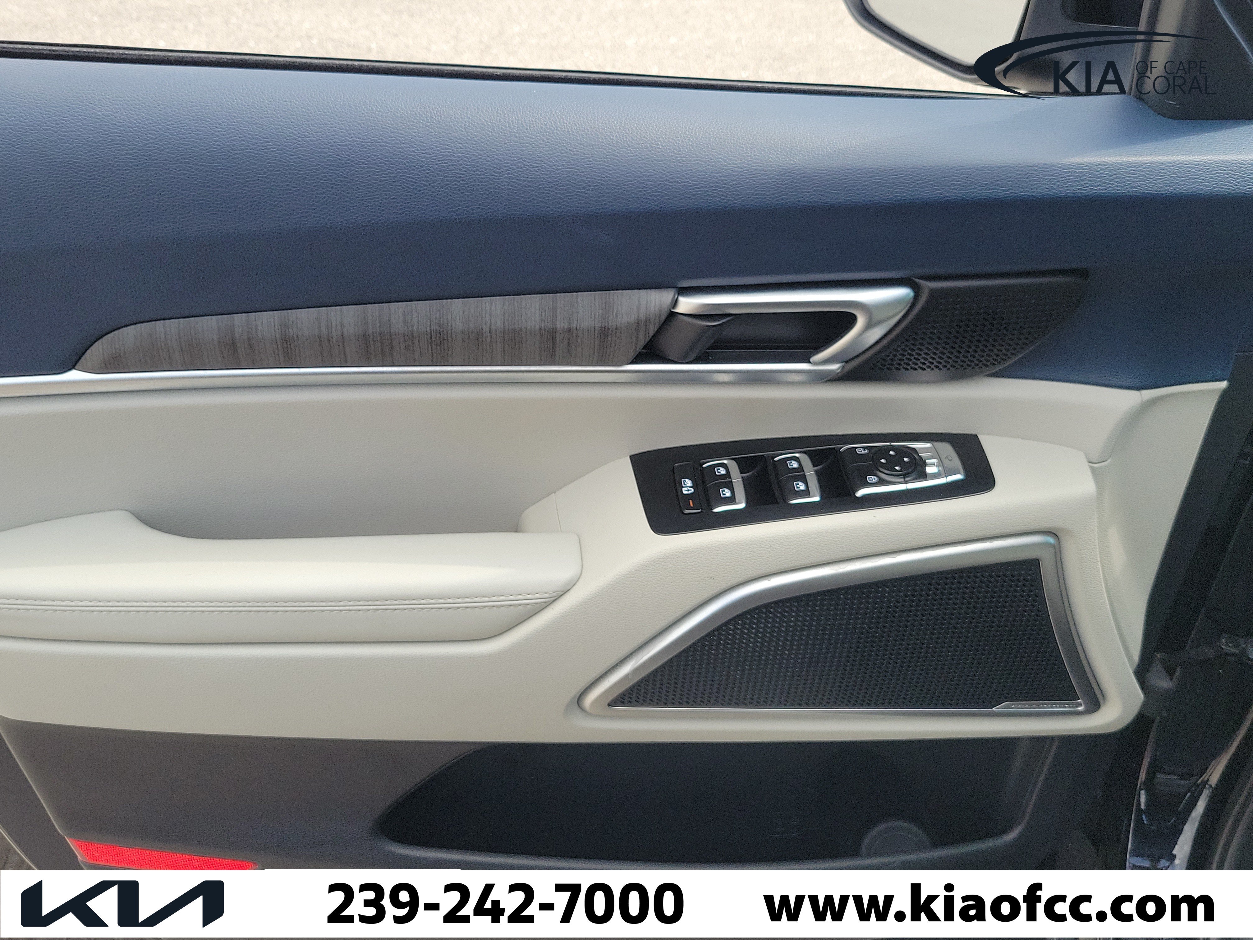 Certified 2025 Kia Telluride EX FWD image 23