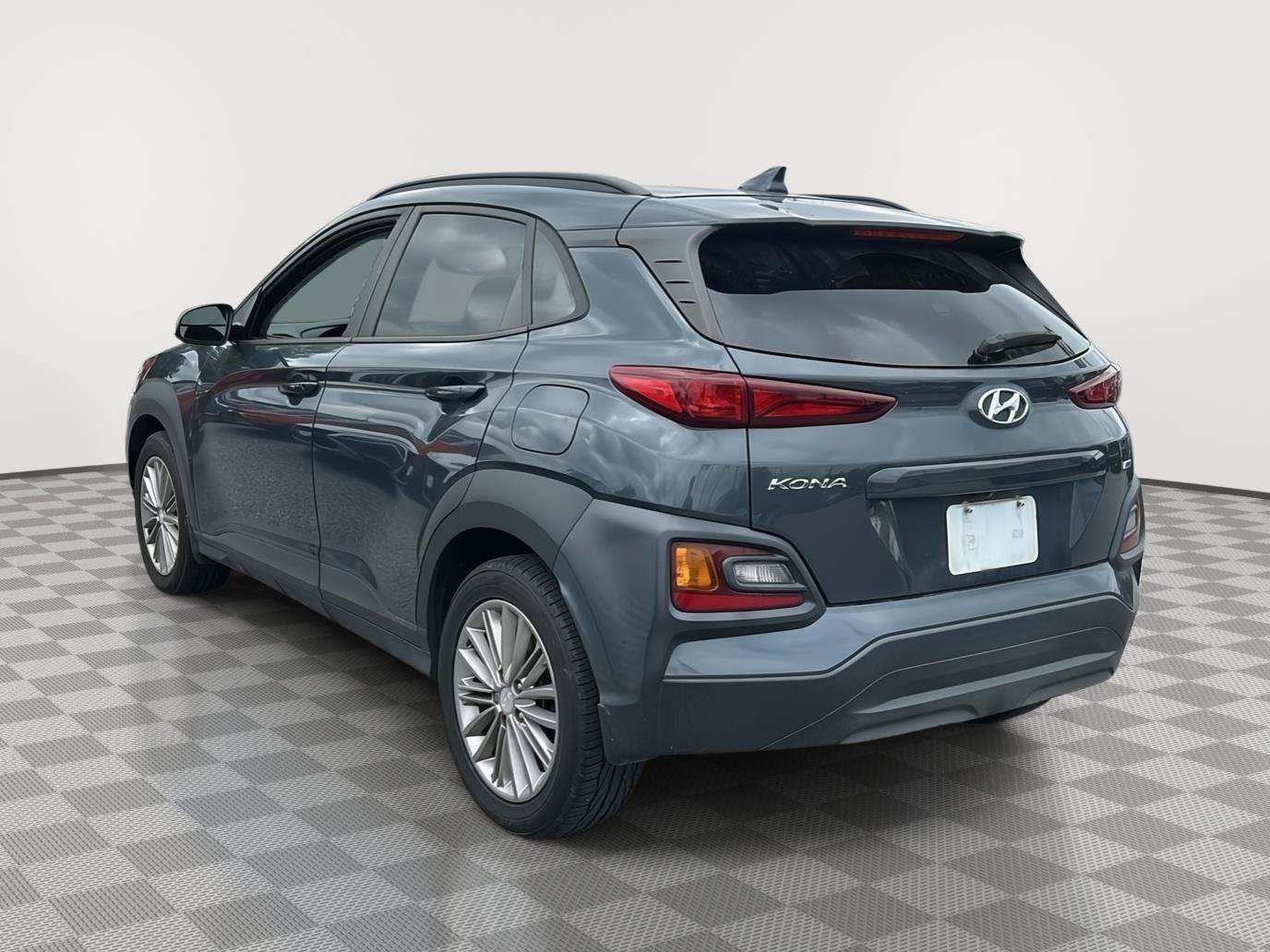 Used 2019 Hyundai Kona SEL w/ SEL Tech Package 02 AWD/4WD image 4