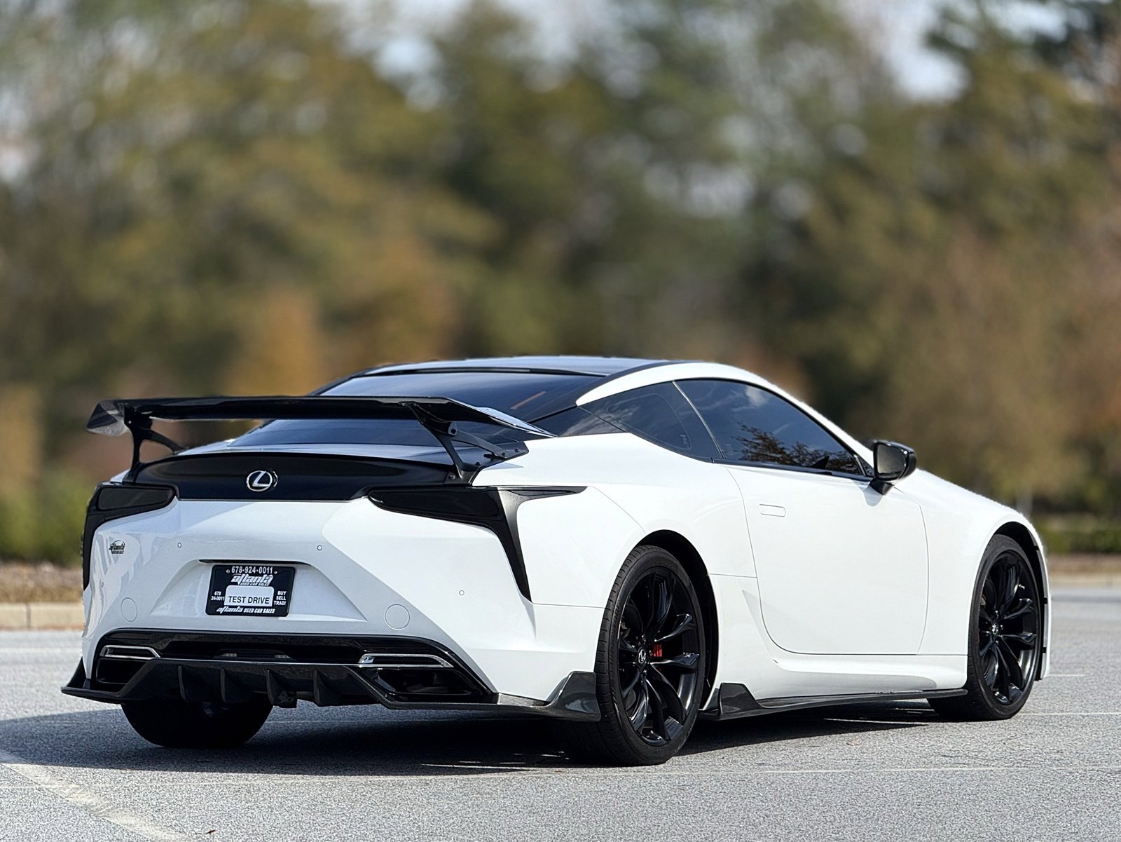 Used 2023 Lexus LC 500 Coupe w/ Sport Package image 10