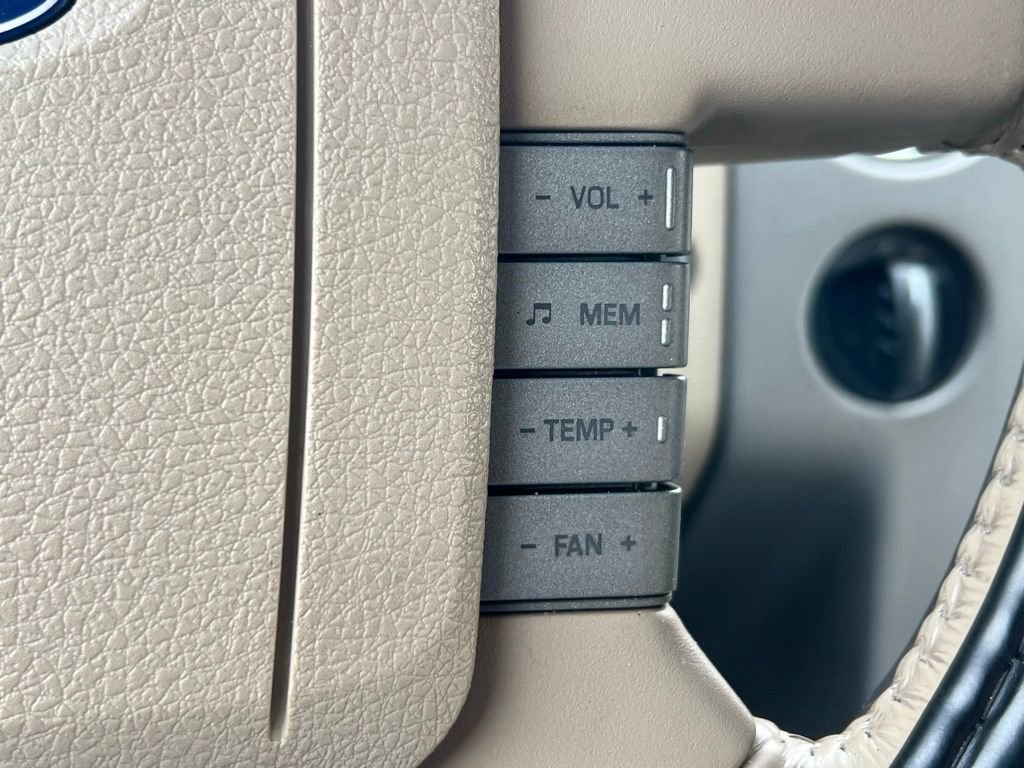 Used 2004 Ford F150 Lariat image 35