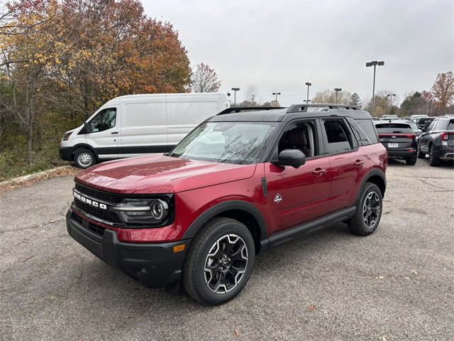 New 2025 Ford Bronco Sport Outer Banks w/ Outer Banks Tech Package+ image 2