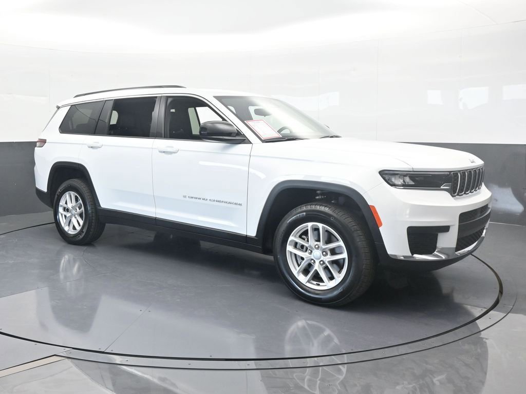 Used 2024 Jeep Grand Cherokee L Laredo image 8