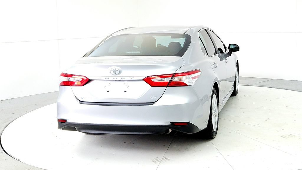 Certified 2018 Toyota Camry LE FWD image 5