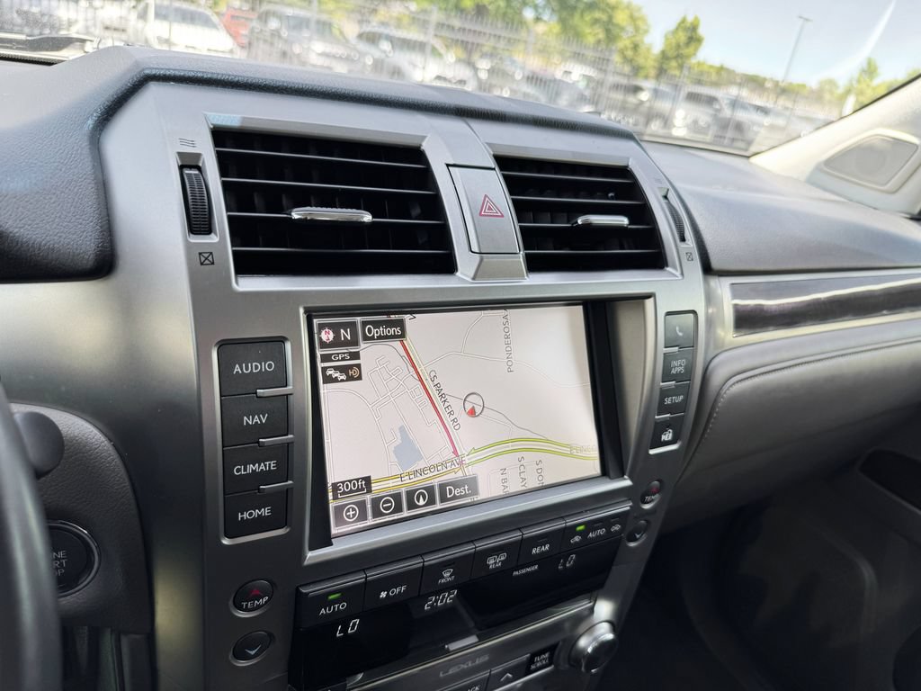 Used 2019 Lexus GX 460 AWD/4WD image 22