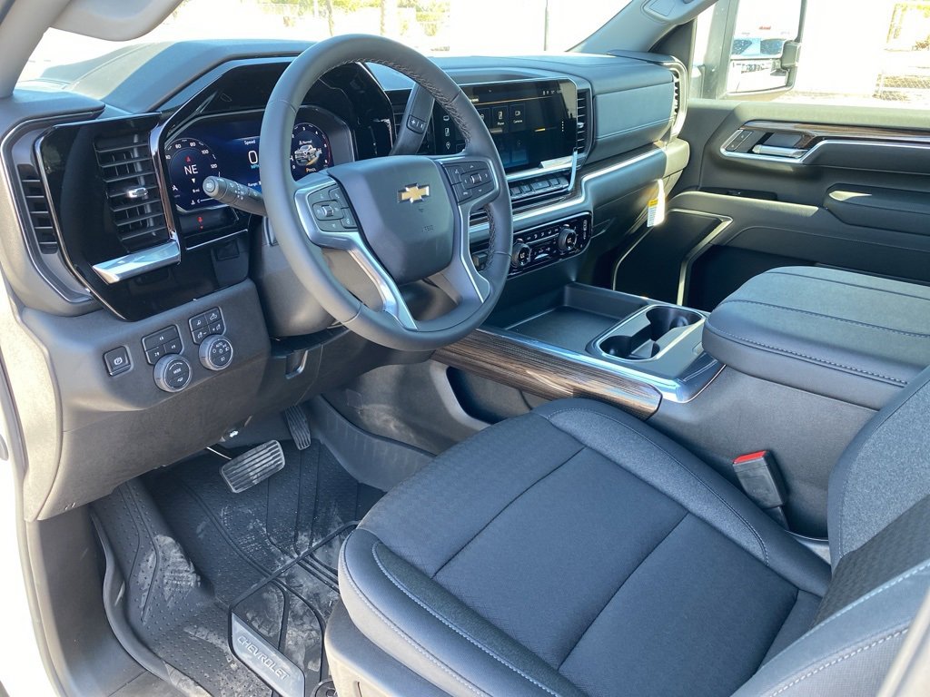 New 2026 Chevrolet Silverado 2500 LT image 29