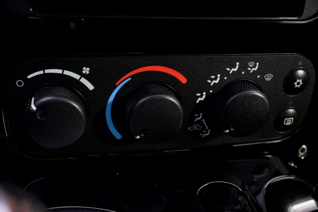 Used 2010 Dodge Viper SRT-10 w/ Final Edition Group image 35