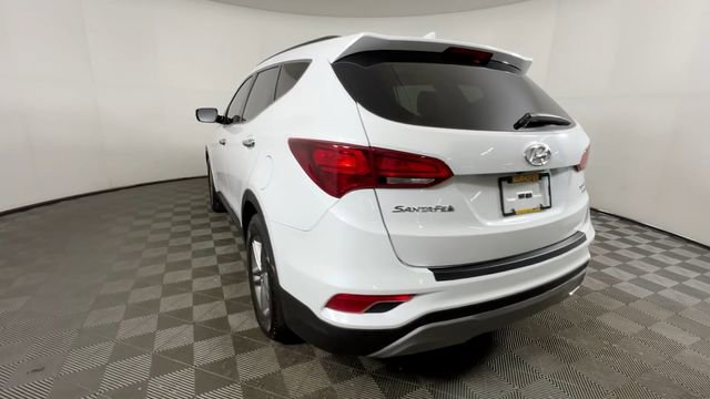 Used 2017 Hyundai Santa Fe Sport w/ 2.4L Tech Package 04 AWD/4WD image 6