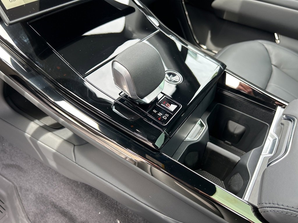 New 2025 Land Rover Range Rover Sport Dynamic SE image 13