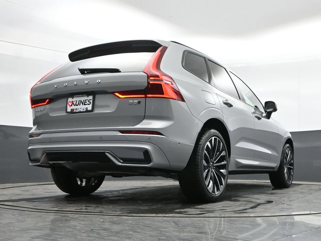 New 2026 Volvo XC60 B5 Ultra w/ Climate Package AWD/4WD image 32