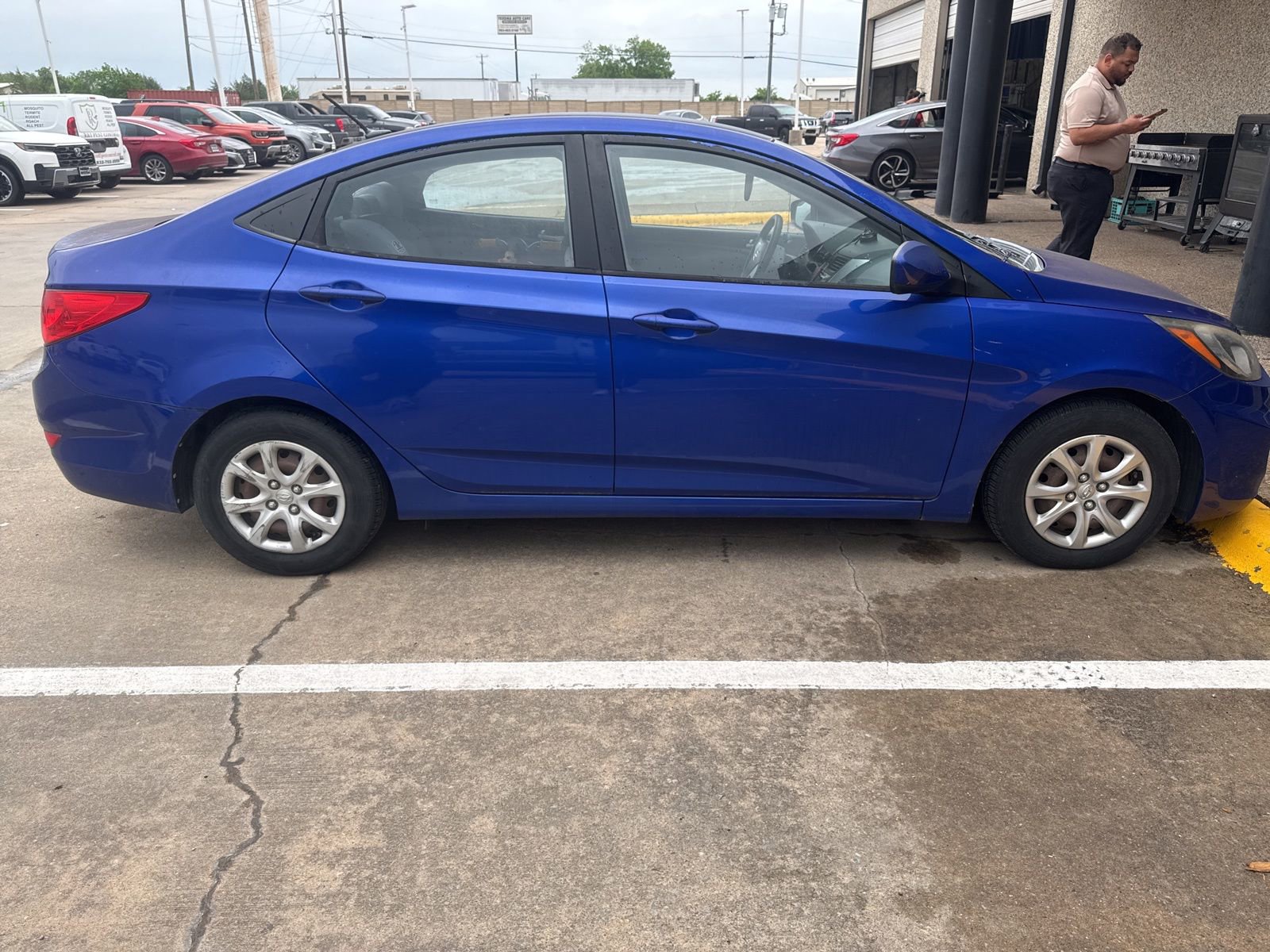 Used 2013 Hyundai Accent GLS image 5