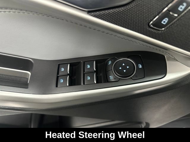 Used 2023 Ford Explorer XLT w/ Equipment Group 202A AWD/4WD image 10