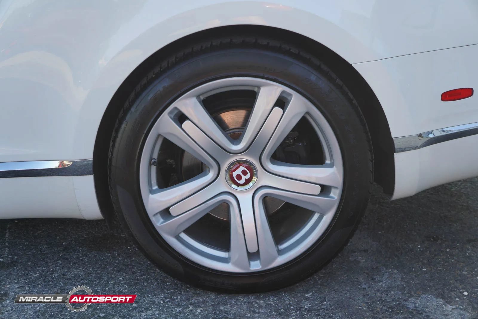 Used 2013 Bentley Continental GT AWD/4WD image 12
