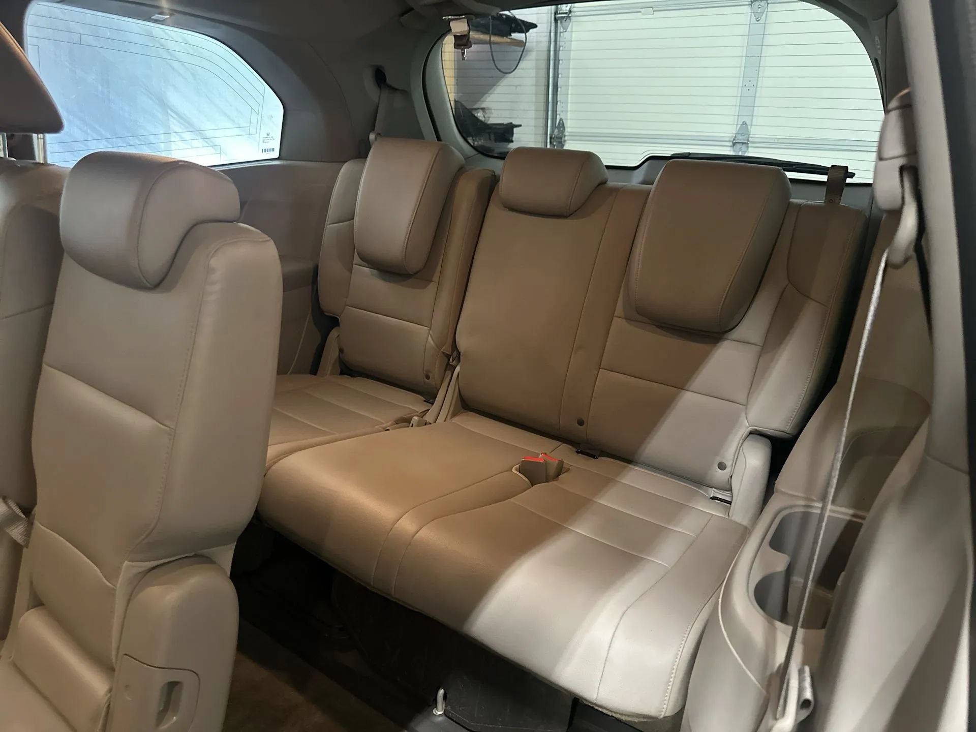 Used 2014 Honda Odyssey EX-L image 24