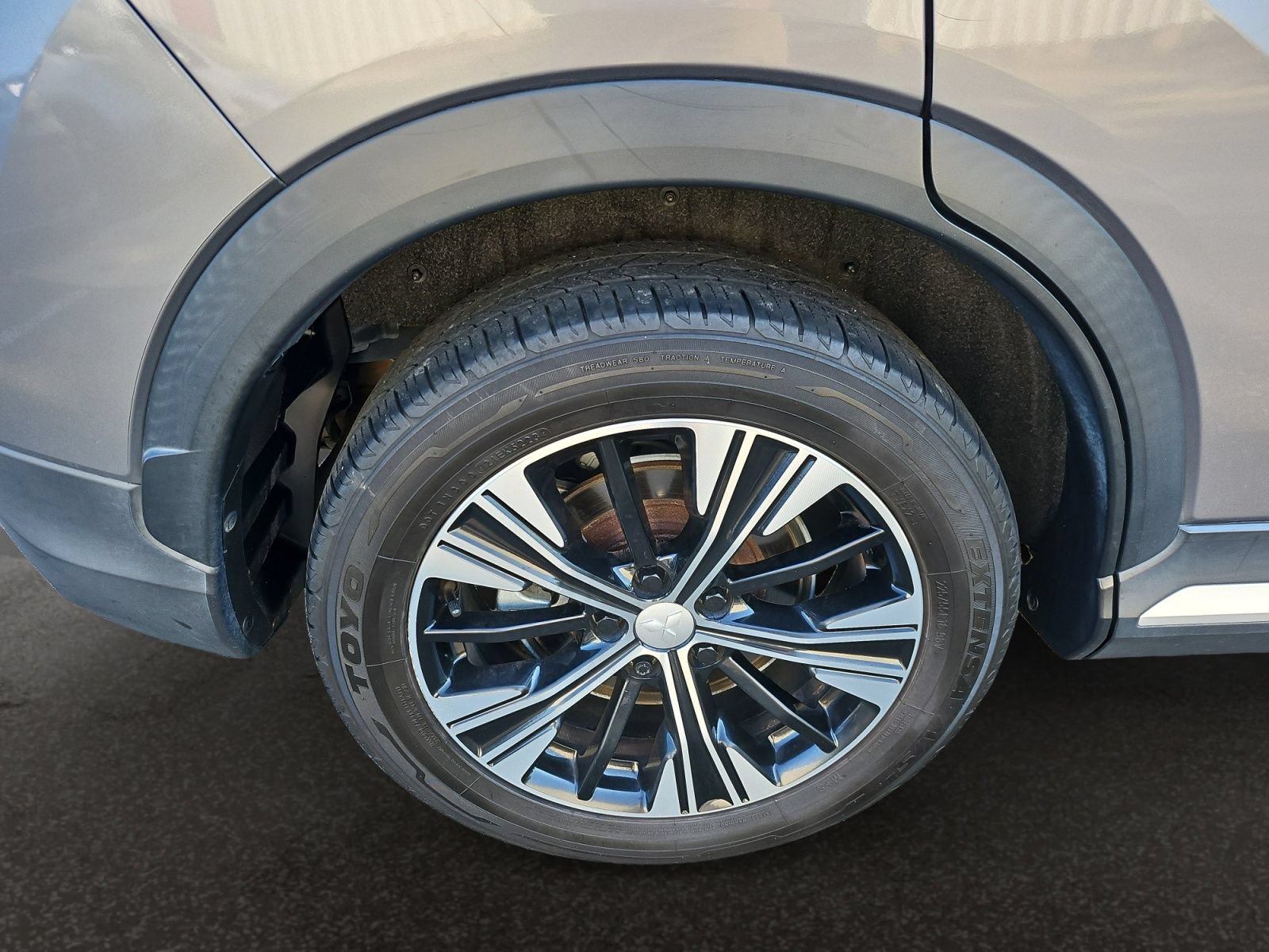 Used 2019 Mitsubishi Eclipse Cross SE AWD/4WD image 41